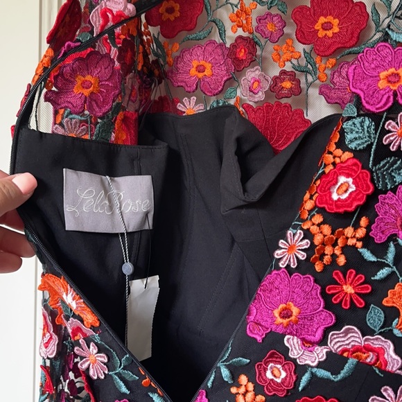 Lela Rose floral dress - Picture 7 of 8